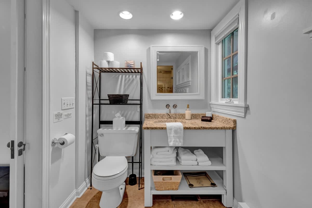 Full bathroom