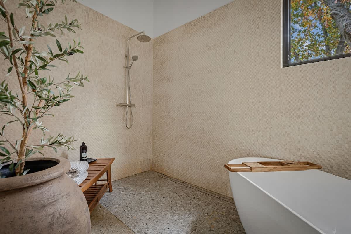 Full bathroom