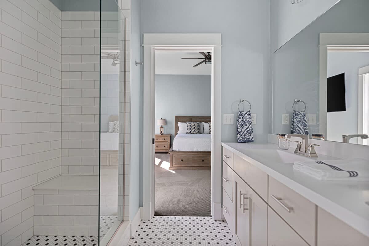 Full bathroom