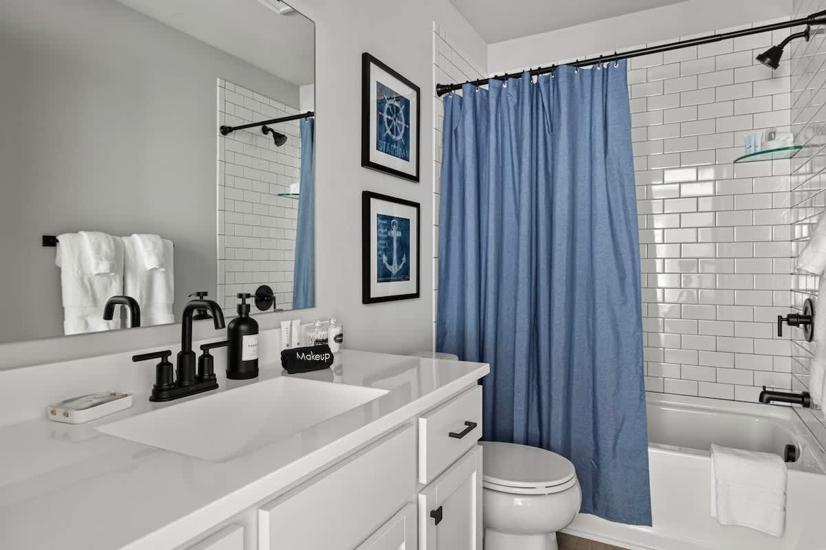 Full bathroom