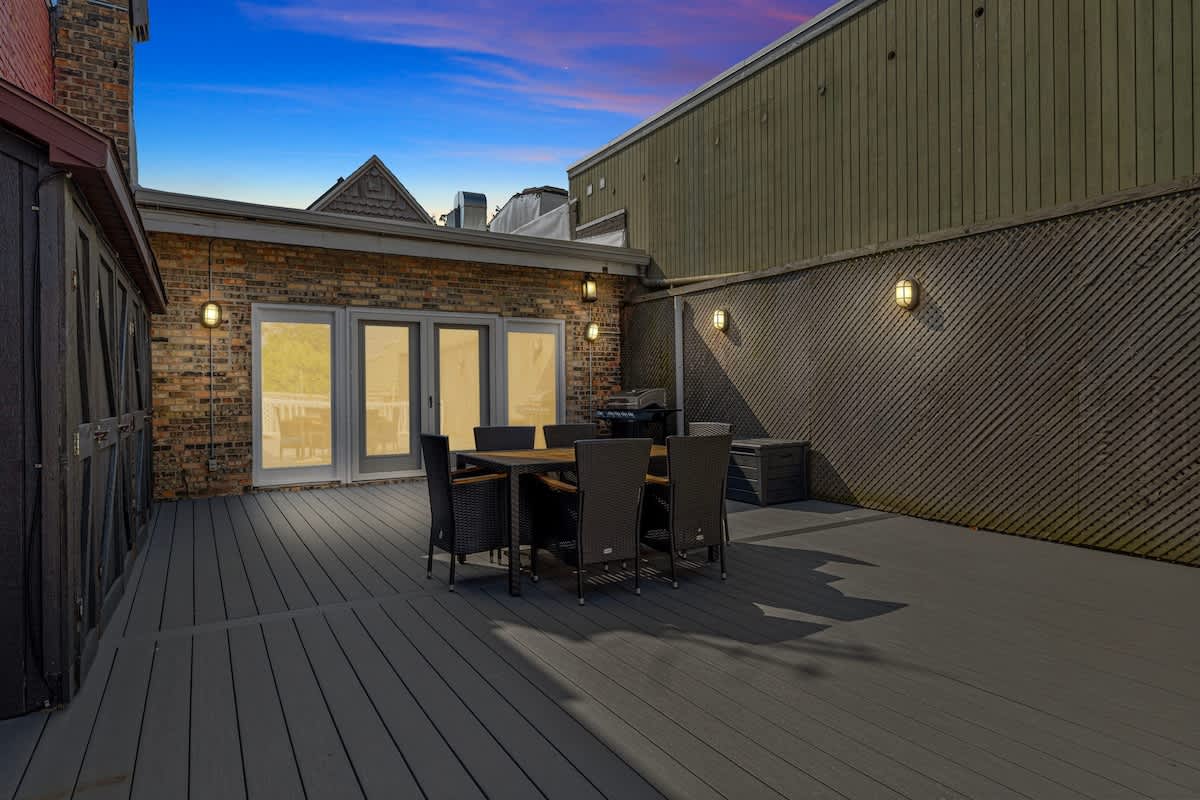Deck
