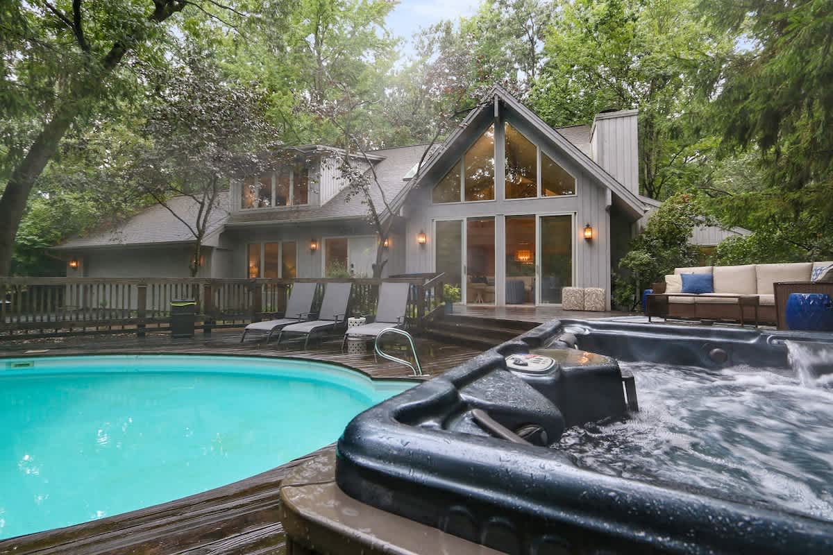 Hot Tub