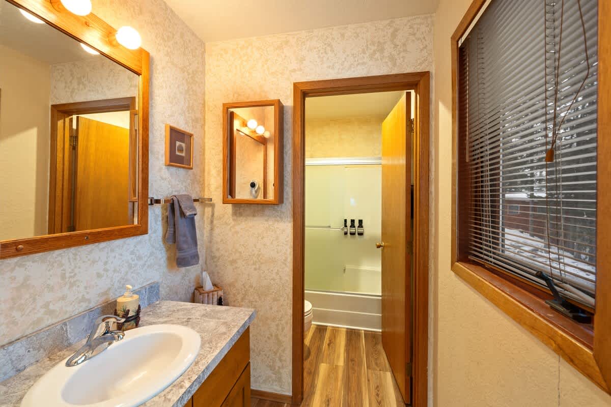 Full bathroom