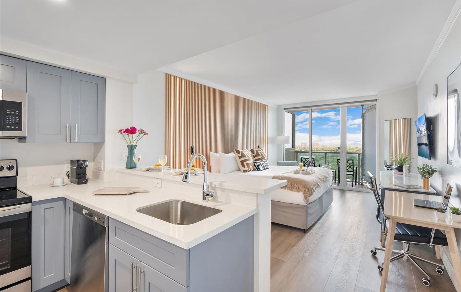 Modern Renovated Residence | Top Coconut Grove