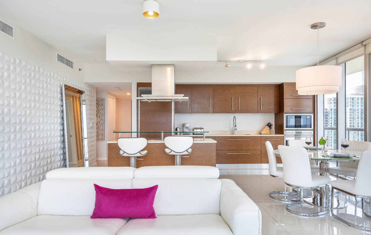 Stylish Brickell Residence | Walkable Luxury