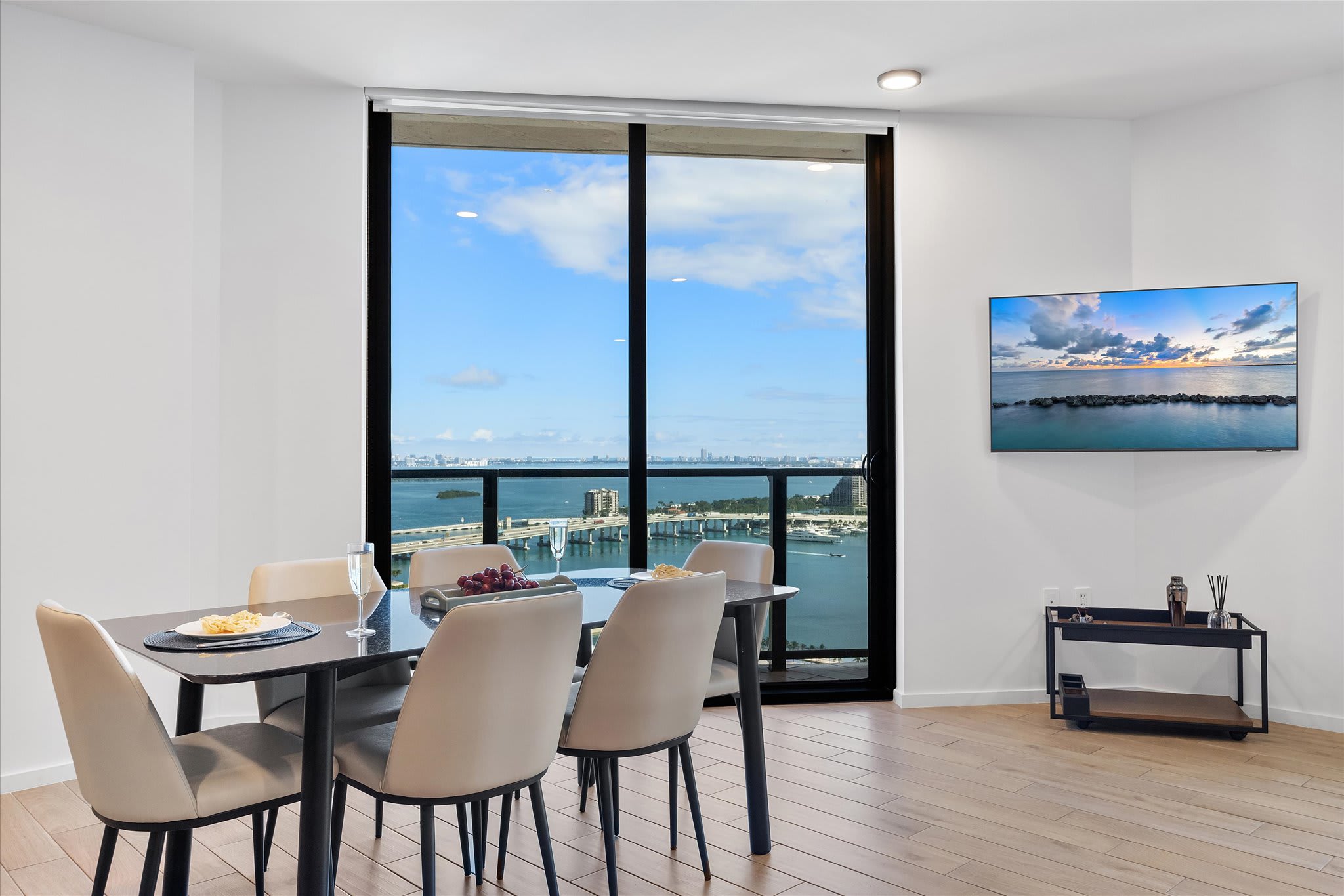 Dining Area, Downtown Modern Unit | Beach Club & Resort Pool