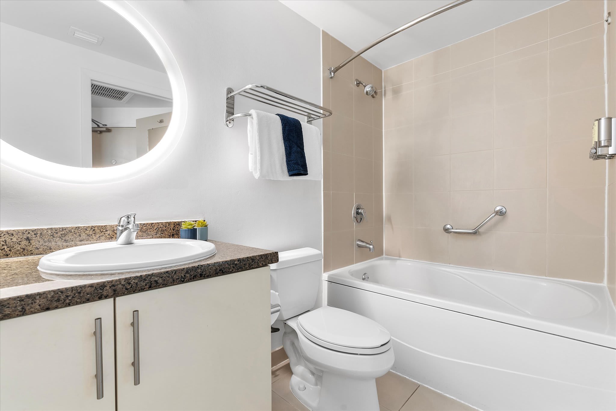Bathroom 1, Bright Corner Apartment in Coconut Grove