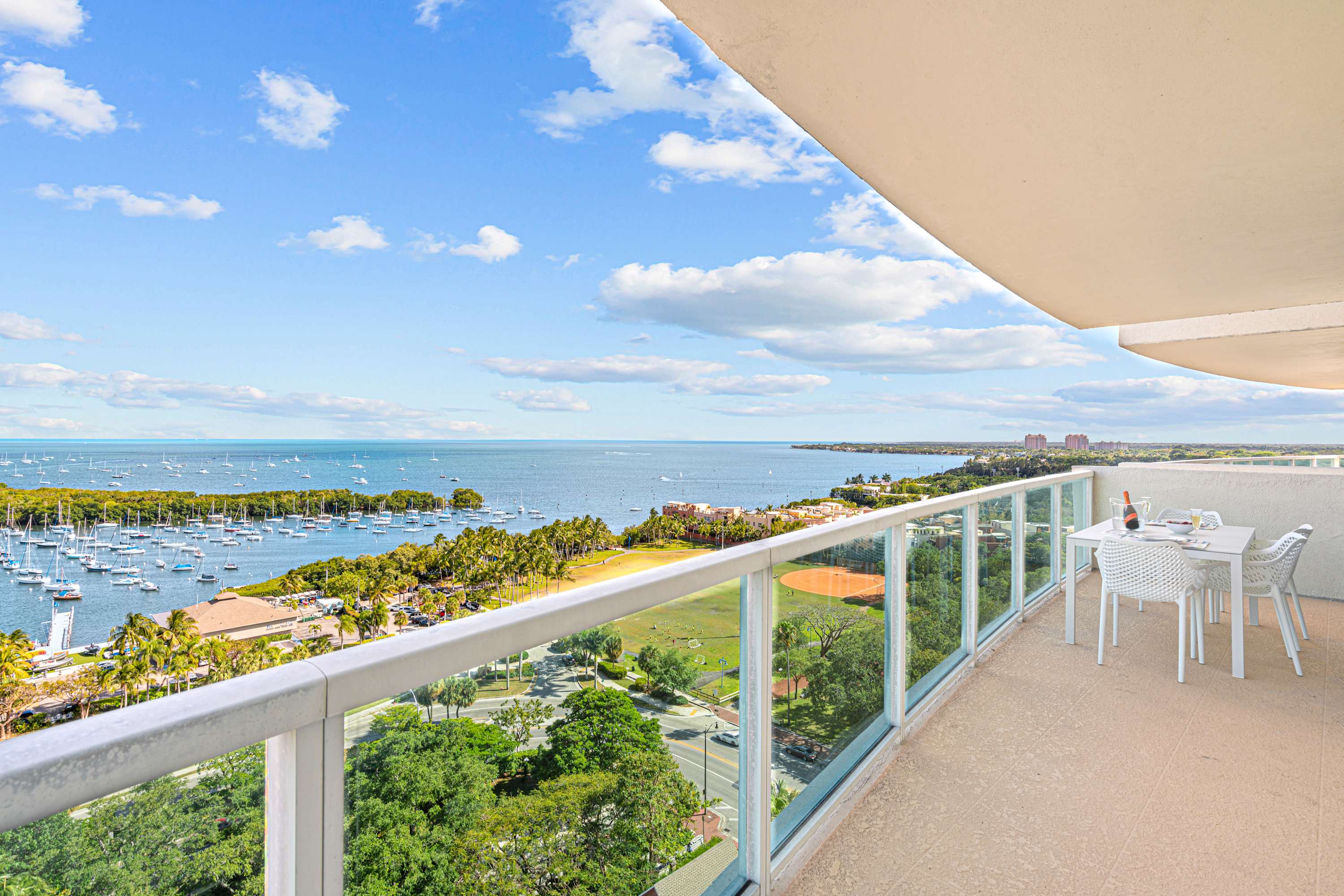 Balcony, Modern Corner Residence | Coconut Grove Hub