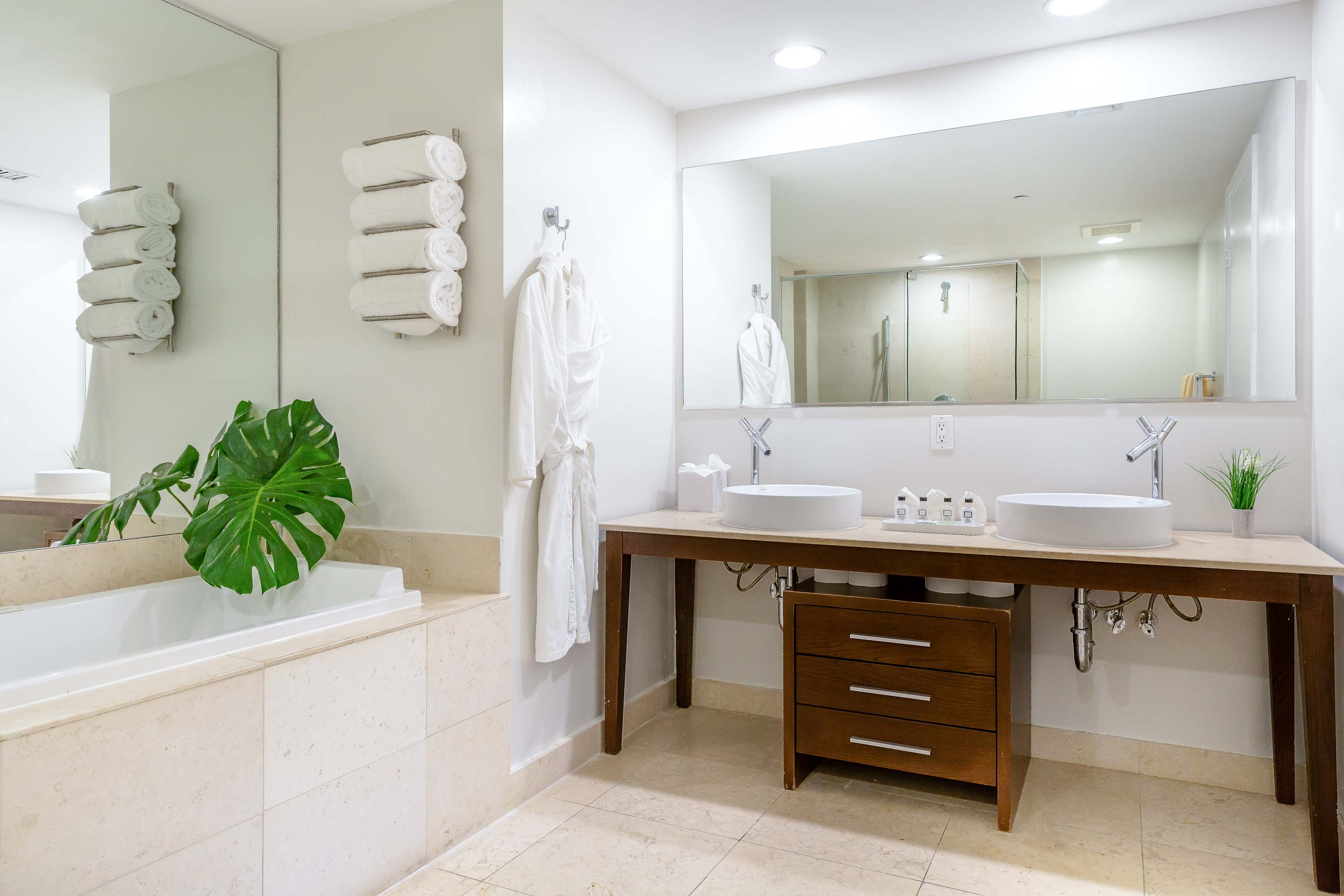 Bathroom 1, Stylish Brickell Residence | Walkable Luxury
