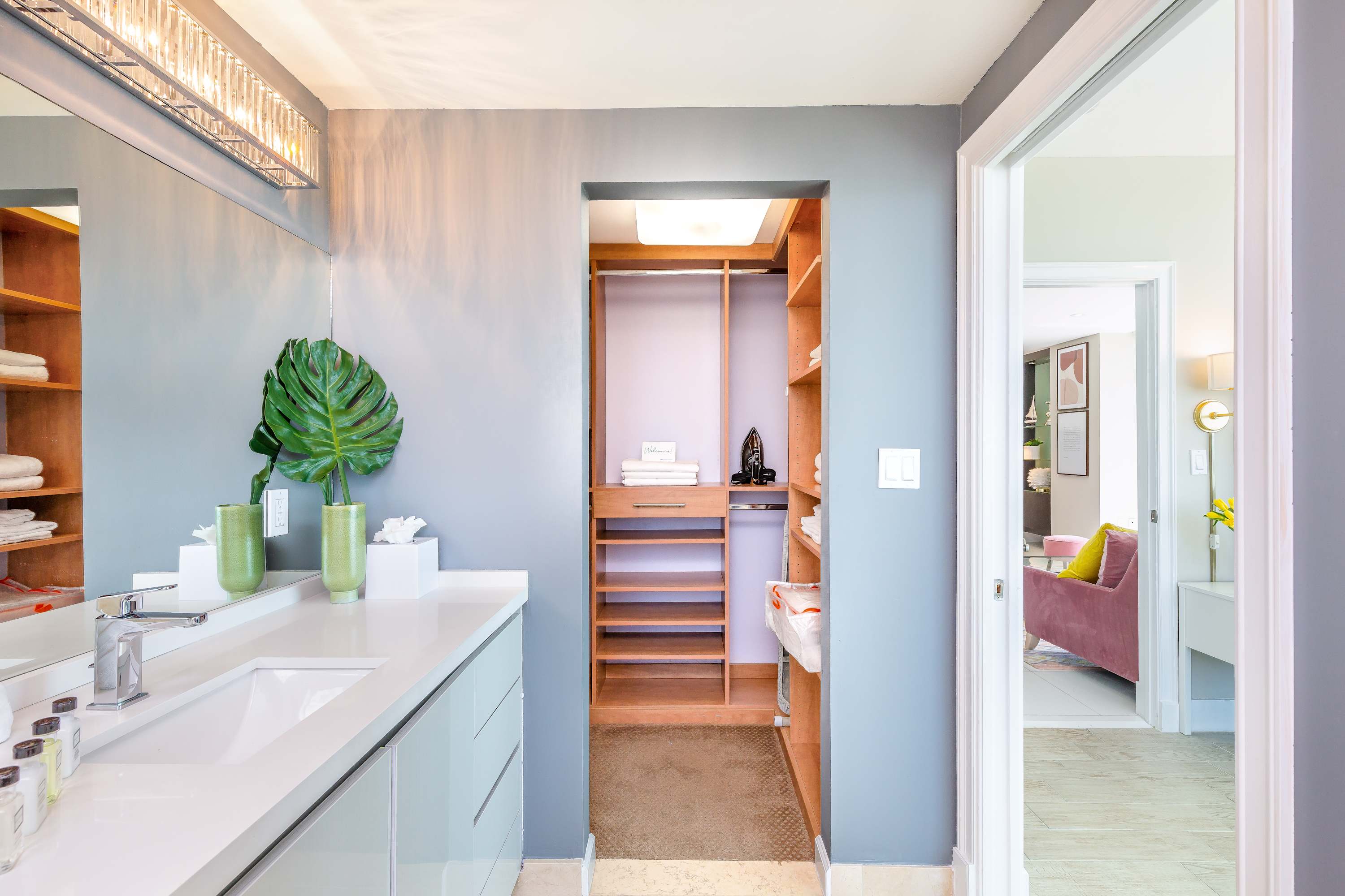 Bathroom 1, Amazing View Corner Apartment, Coconut Grove