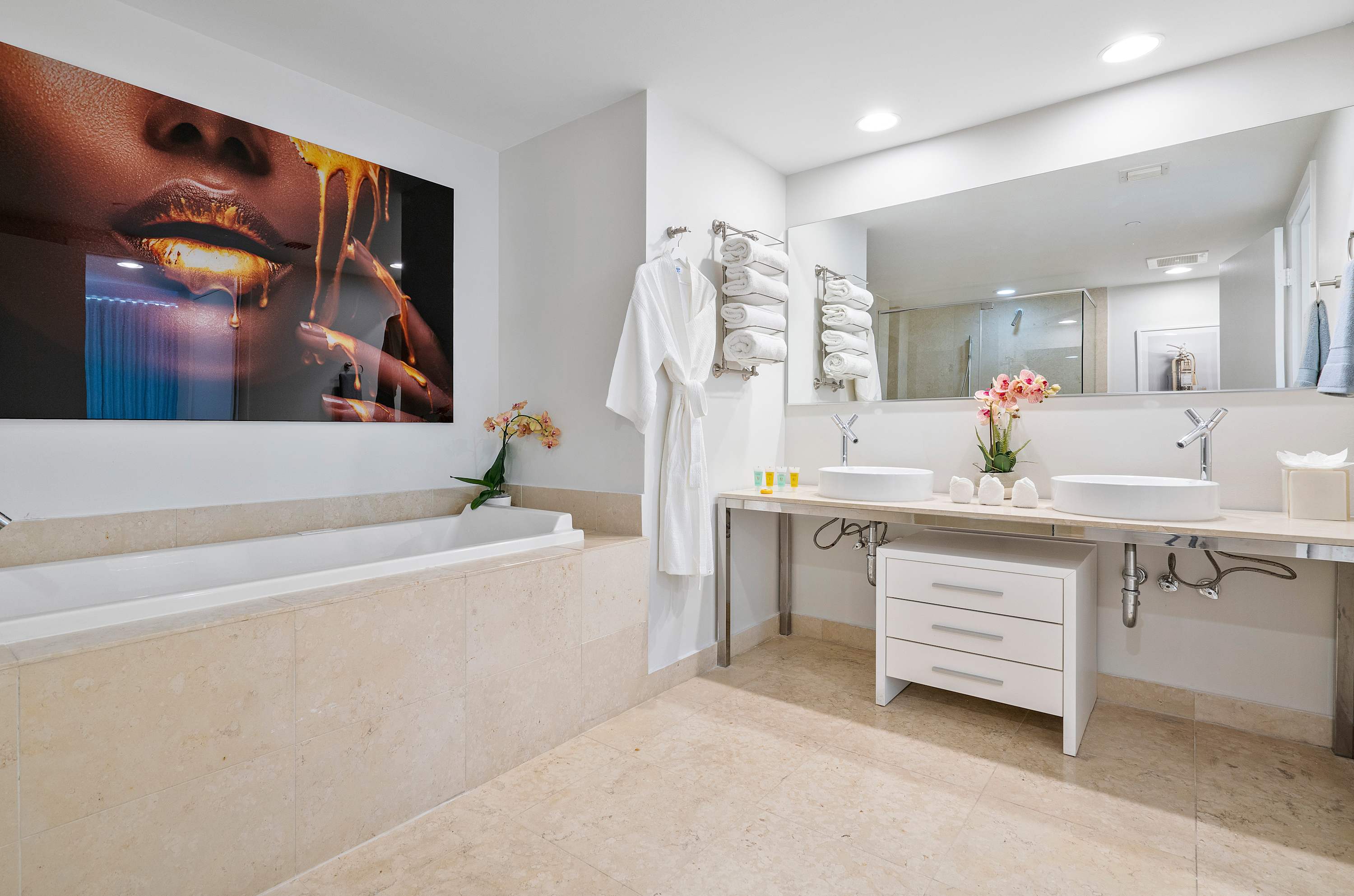Bathroom 1, Vibrant Brickell 2BR | Riverwalk & City Access