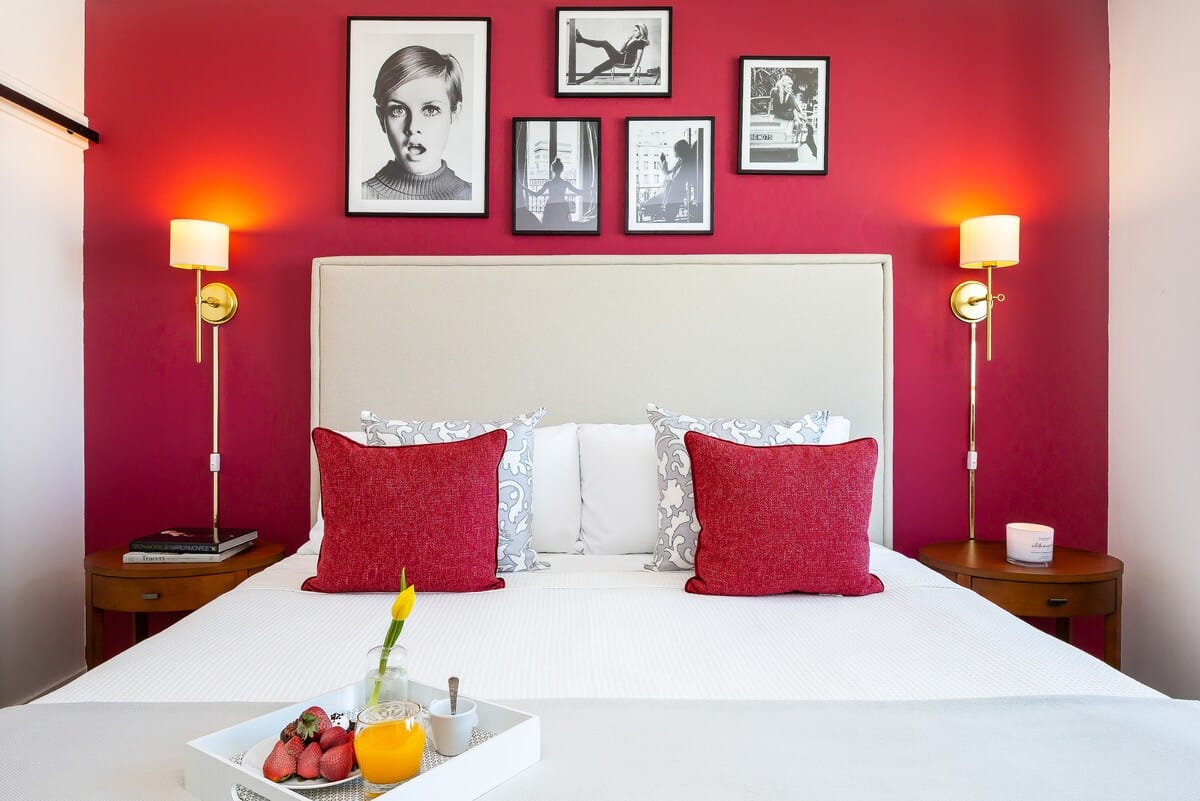 Bedroom 2, Modern Grove Getaway | Walk to Peacock Park