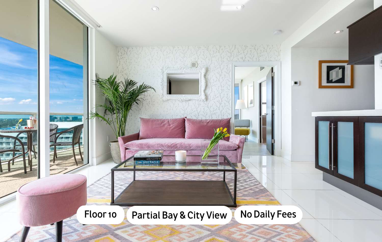 Living Room, Modern Grove Getaway | Walk to Peacock Park
