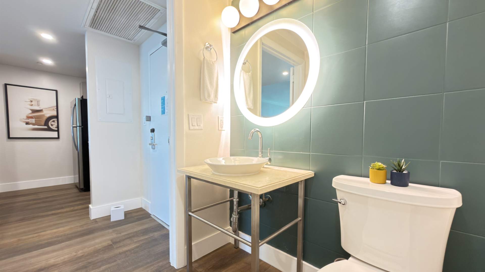 Bathroom 1, Spotless Coconut Grove Stay | Bay Pool & Gym