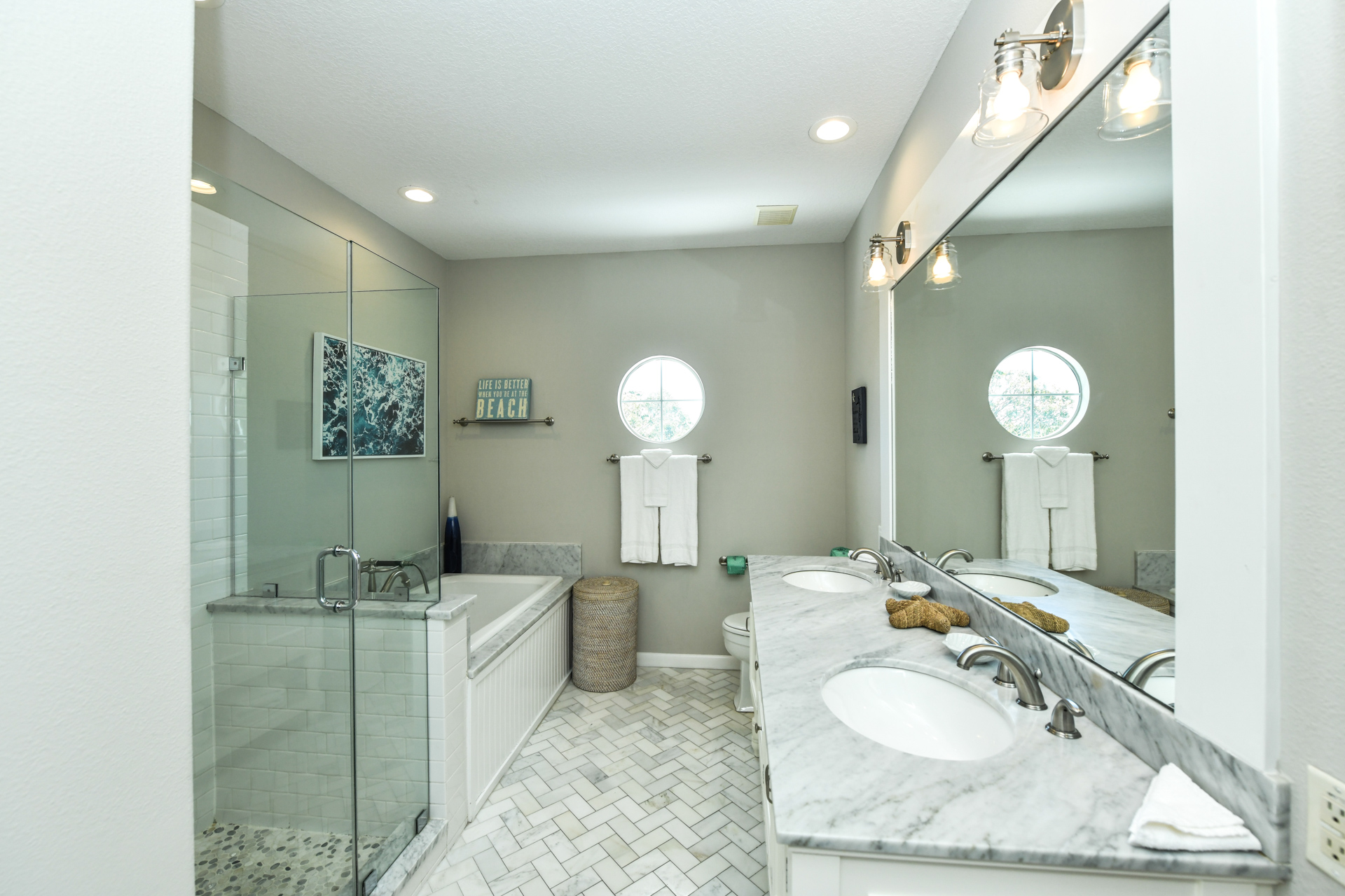 Half Bathroom 1