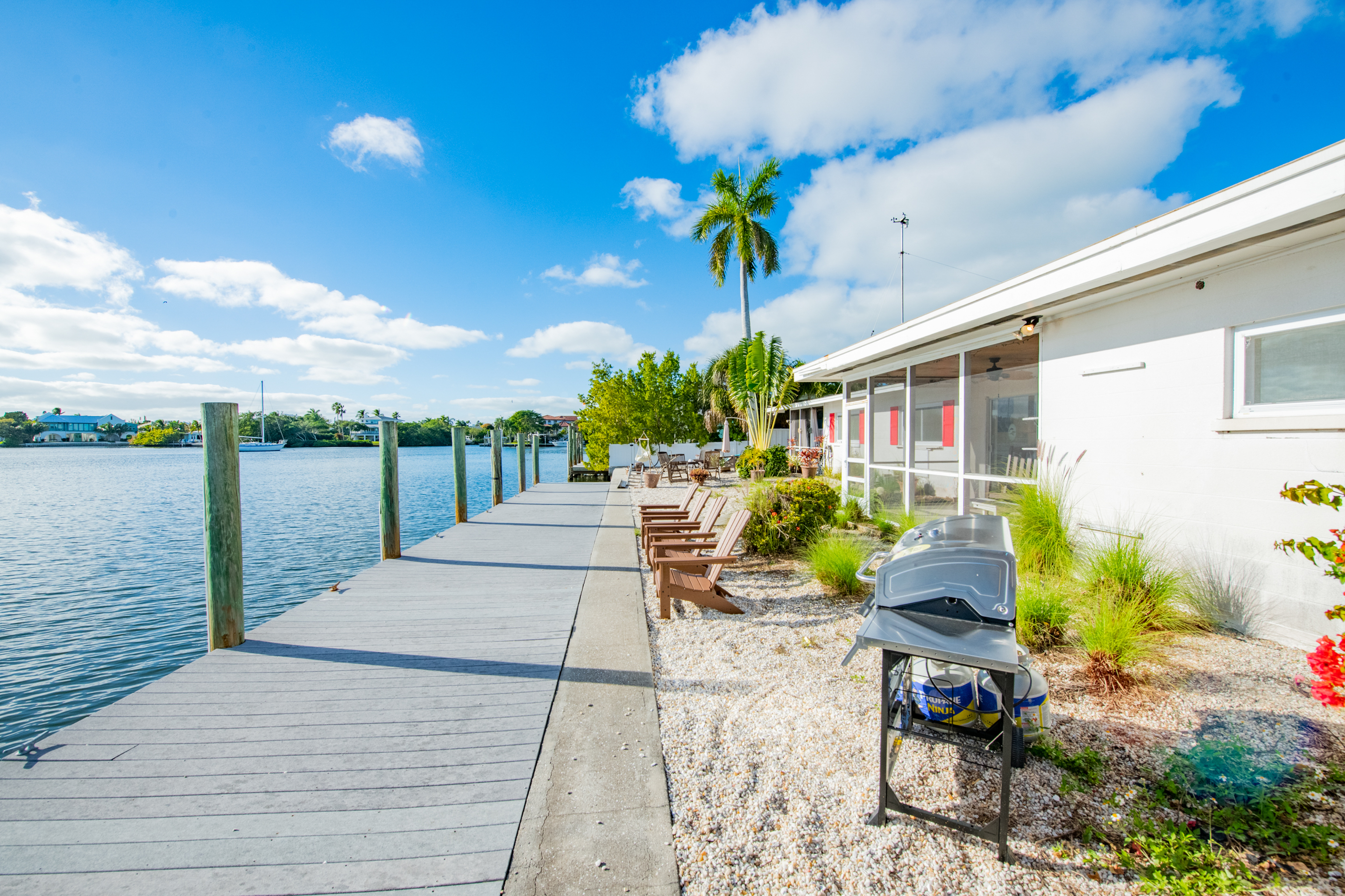 Dock