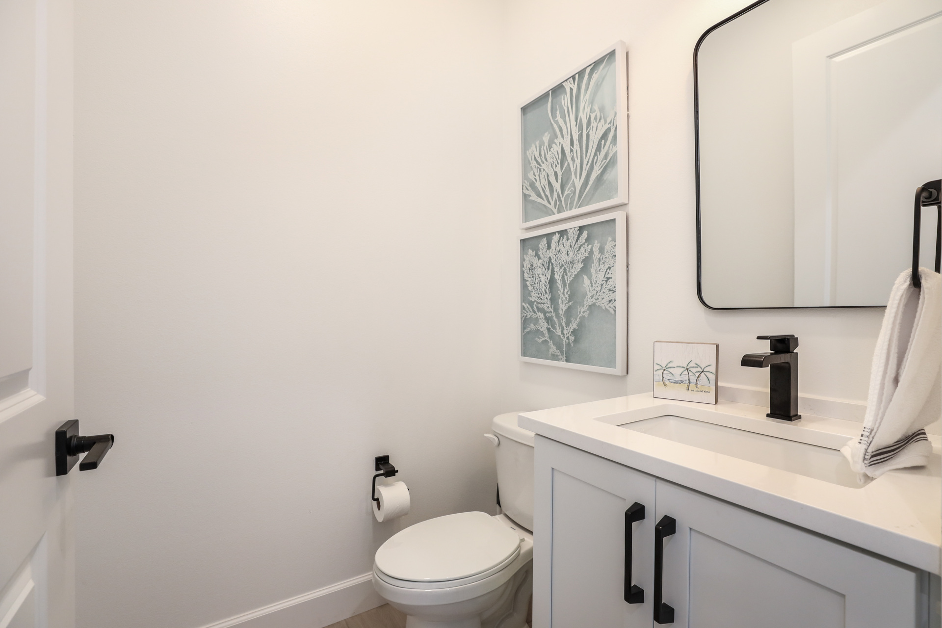 Half Bathroom 1