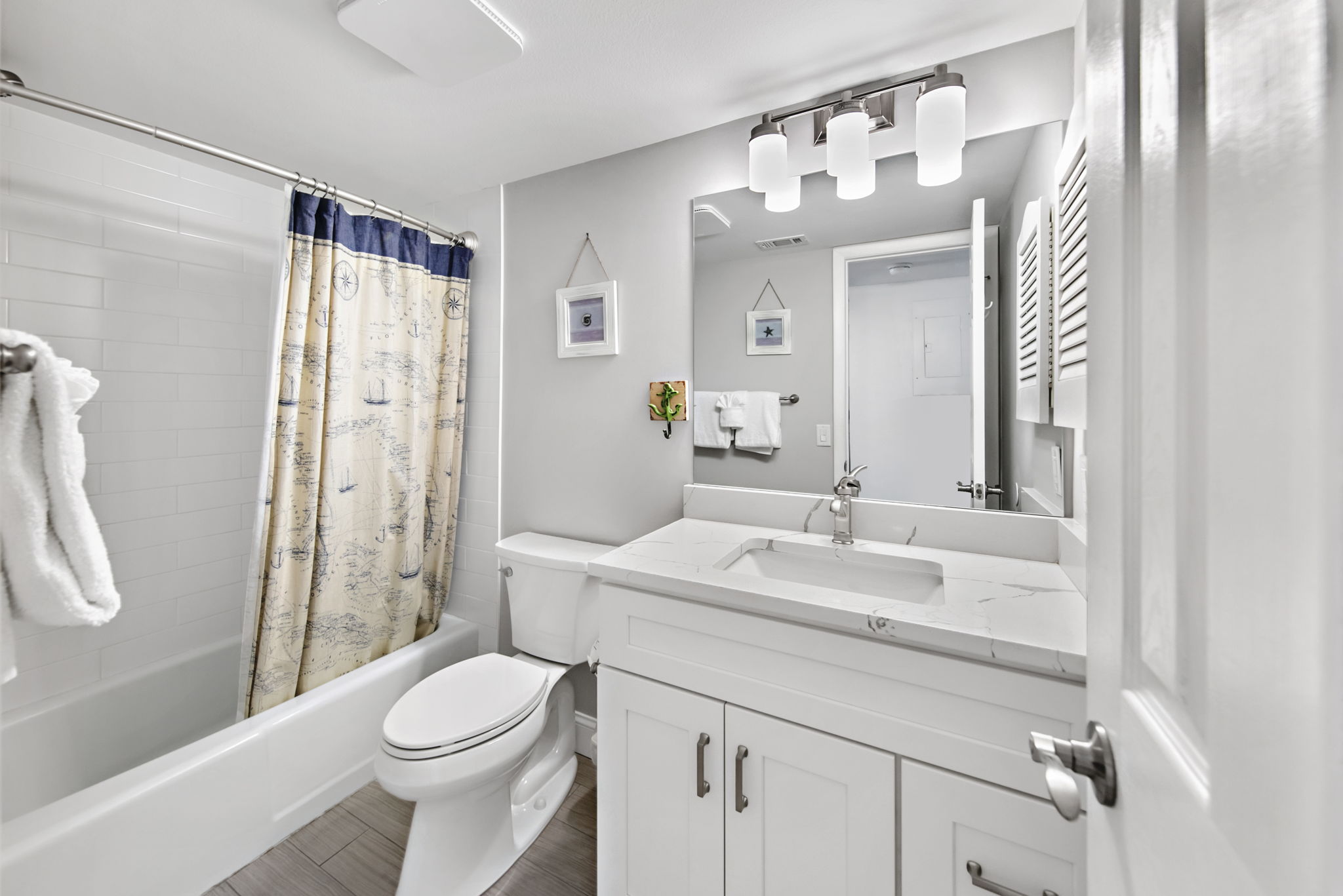 Full Bathroom
