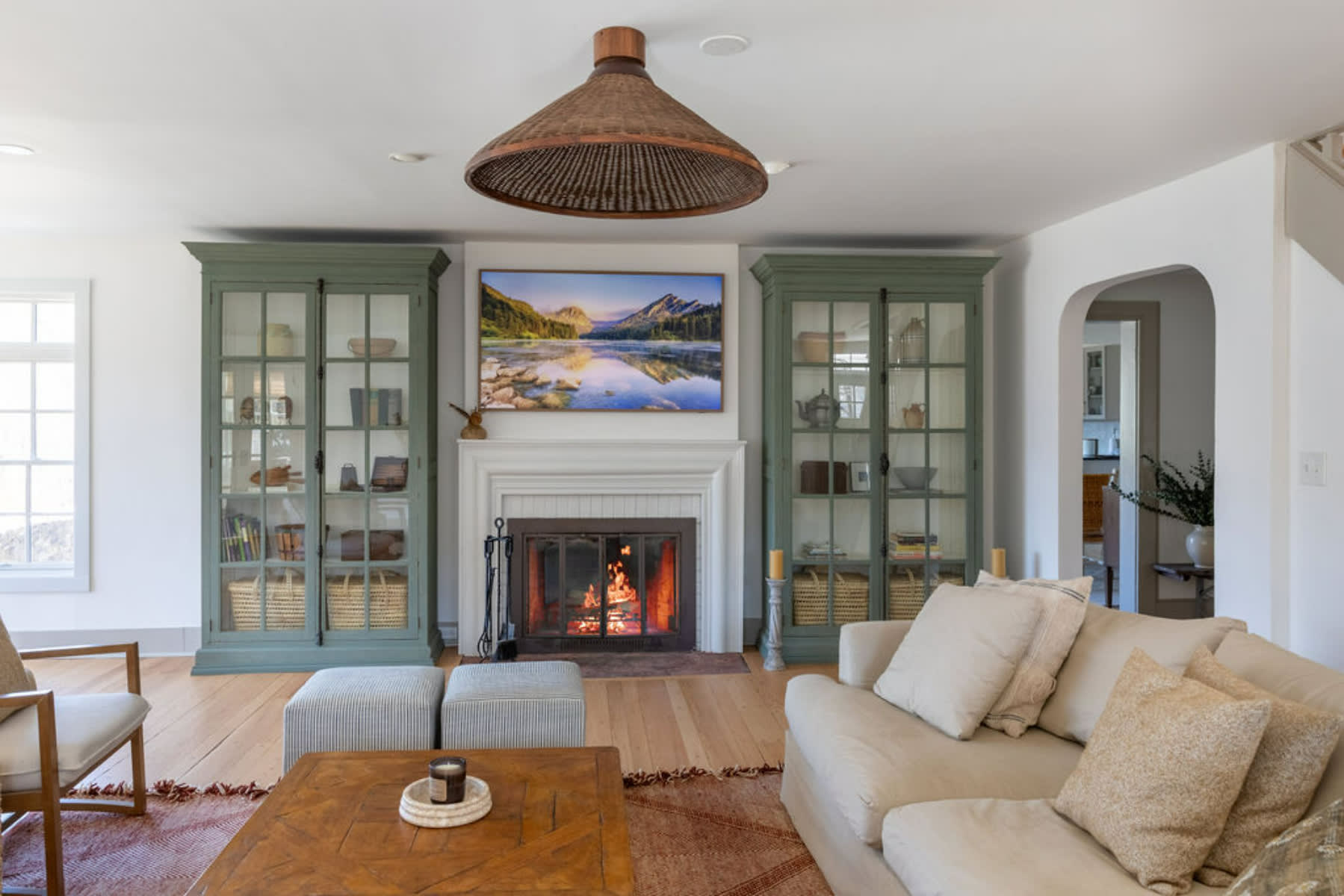 Abbey Road Farmhouse - Pool, Firepit and Stunning Views — photo 2