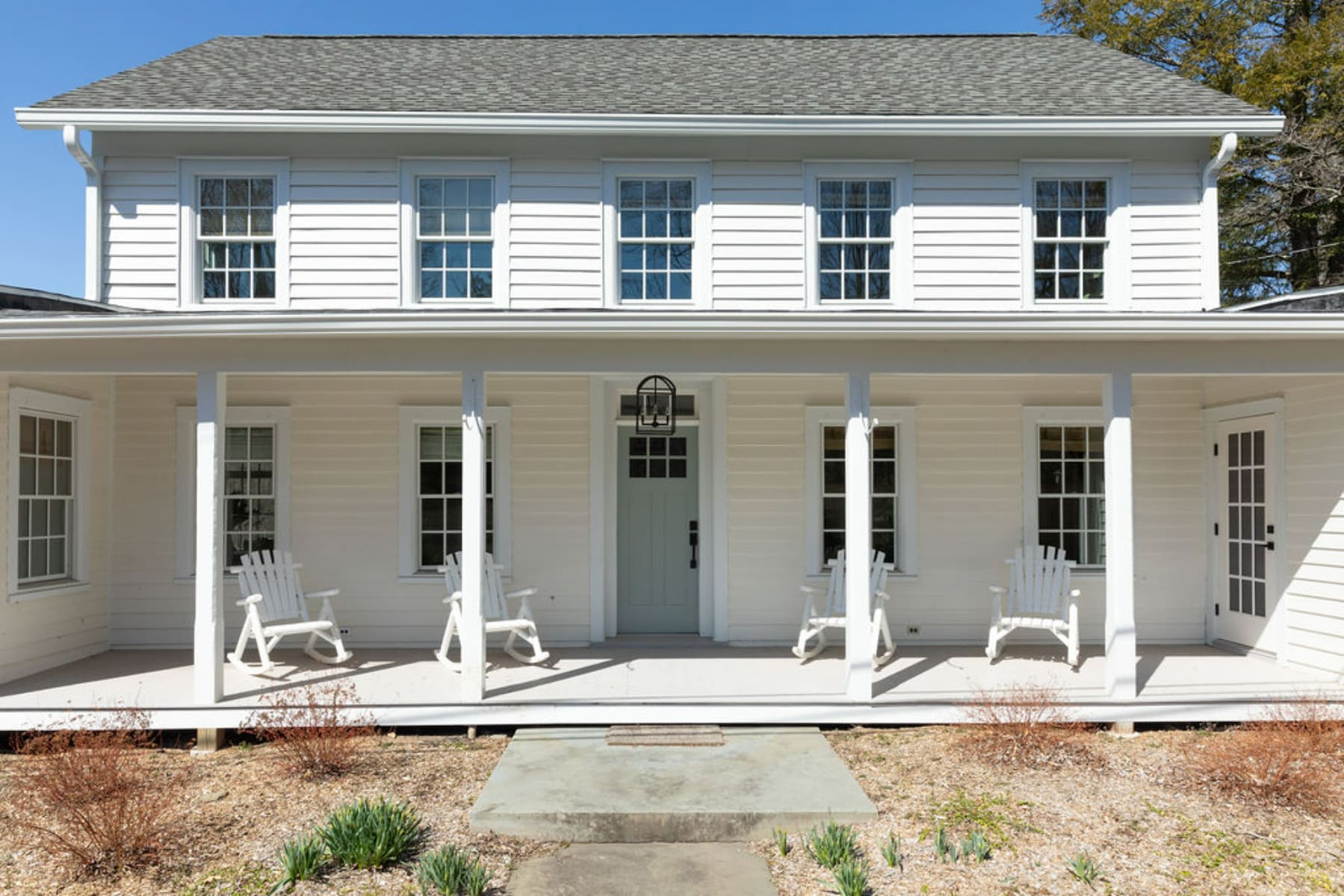Abbey Road Farmhouse - Pool, Firepit and Stunning Views — photo 5