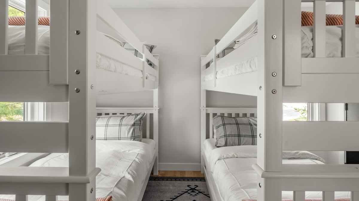 Above & Beyond: Heated Pool | Hot Tub | Near Stowe — photo 2