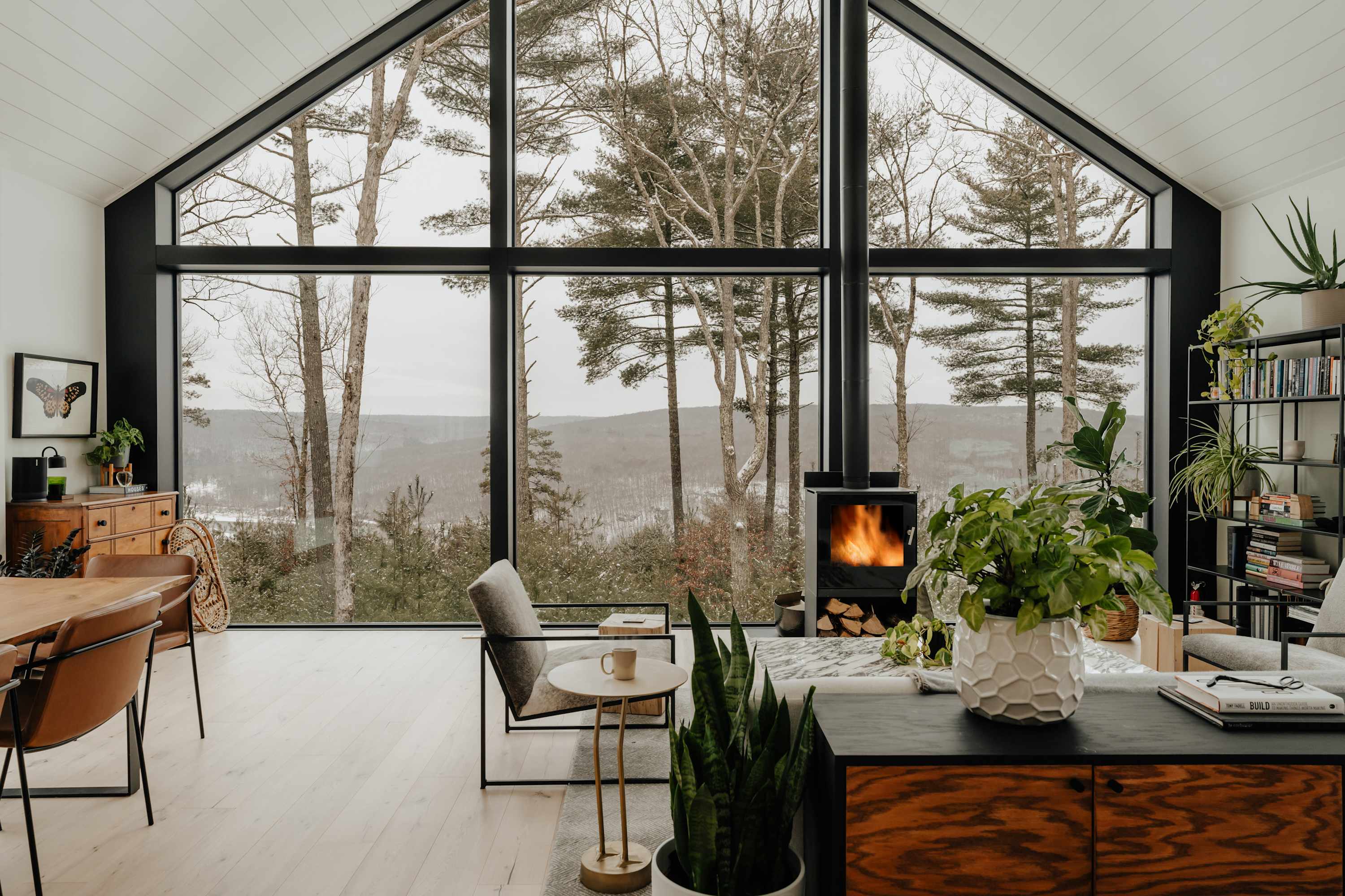 Aigle Noir: Stunning Cabin w/ Delaware River Views — photo 1