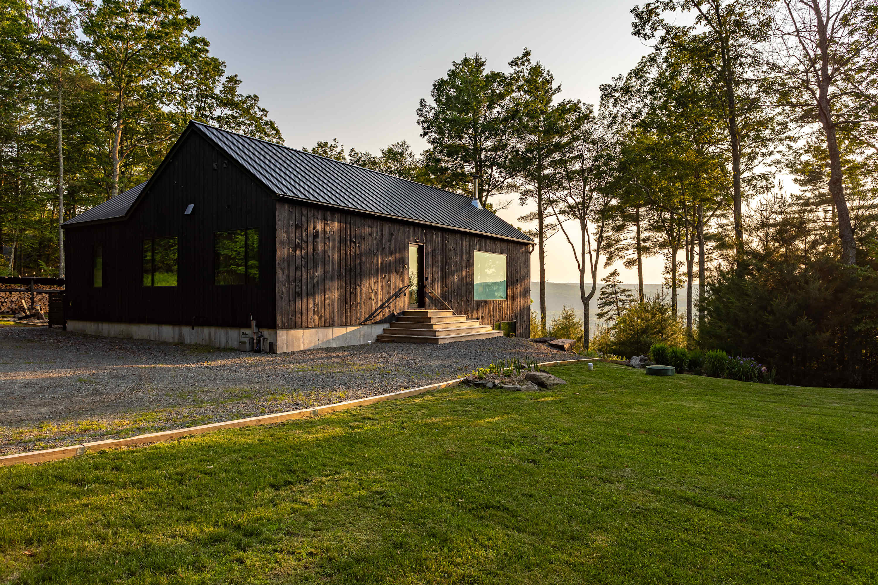Aigle Noir: Stunning Cabin w/ Delaware River Views — photo 4