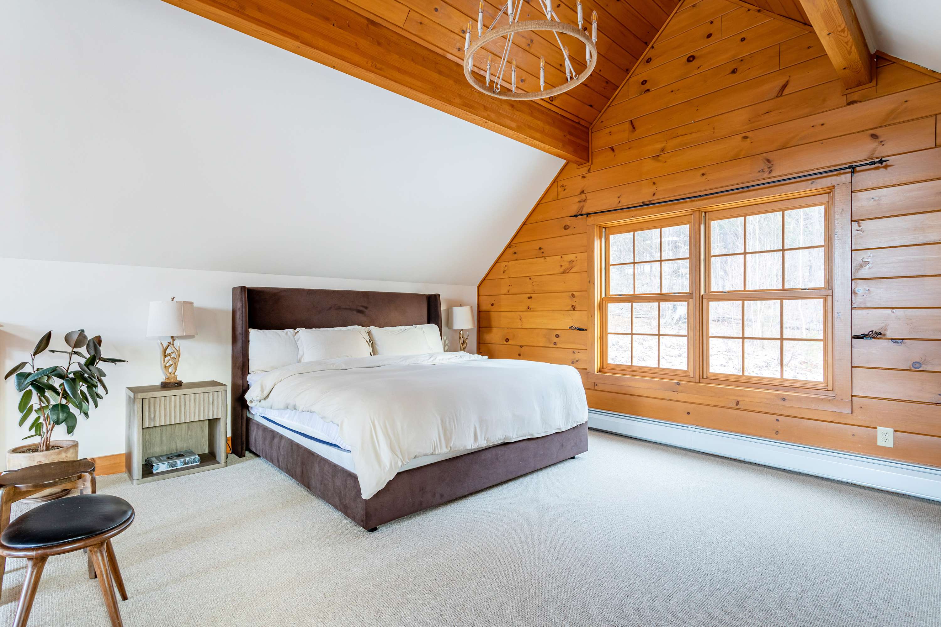 Alpine View: Hot Tub, Rustic Charm, Mountain Views & Sauna — photo 2