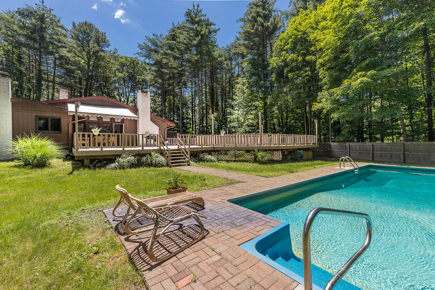 Archways - Mediterranean Escape with a Pool