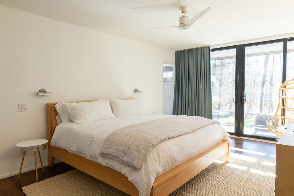 Bay Beach House: *New Pool, Hot Tub + Bikes — photo 3