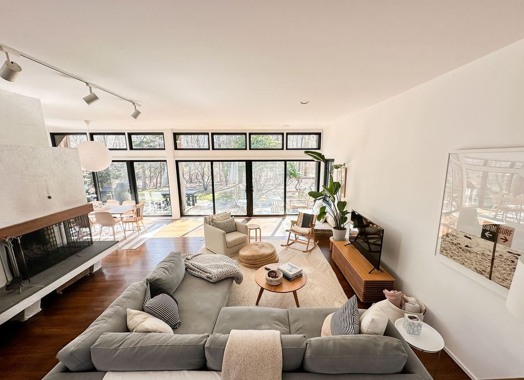 Bay Beach House: *New Pool, Hot Tub + Bikes — photo 2