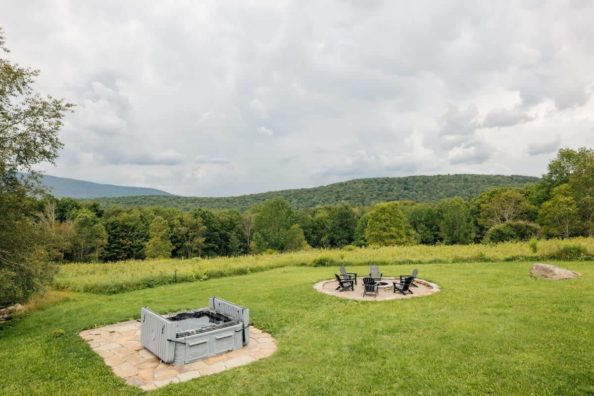Belleayre Barn: Mtn Views | Sauna | Historic Barn — photo 1