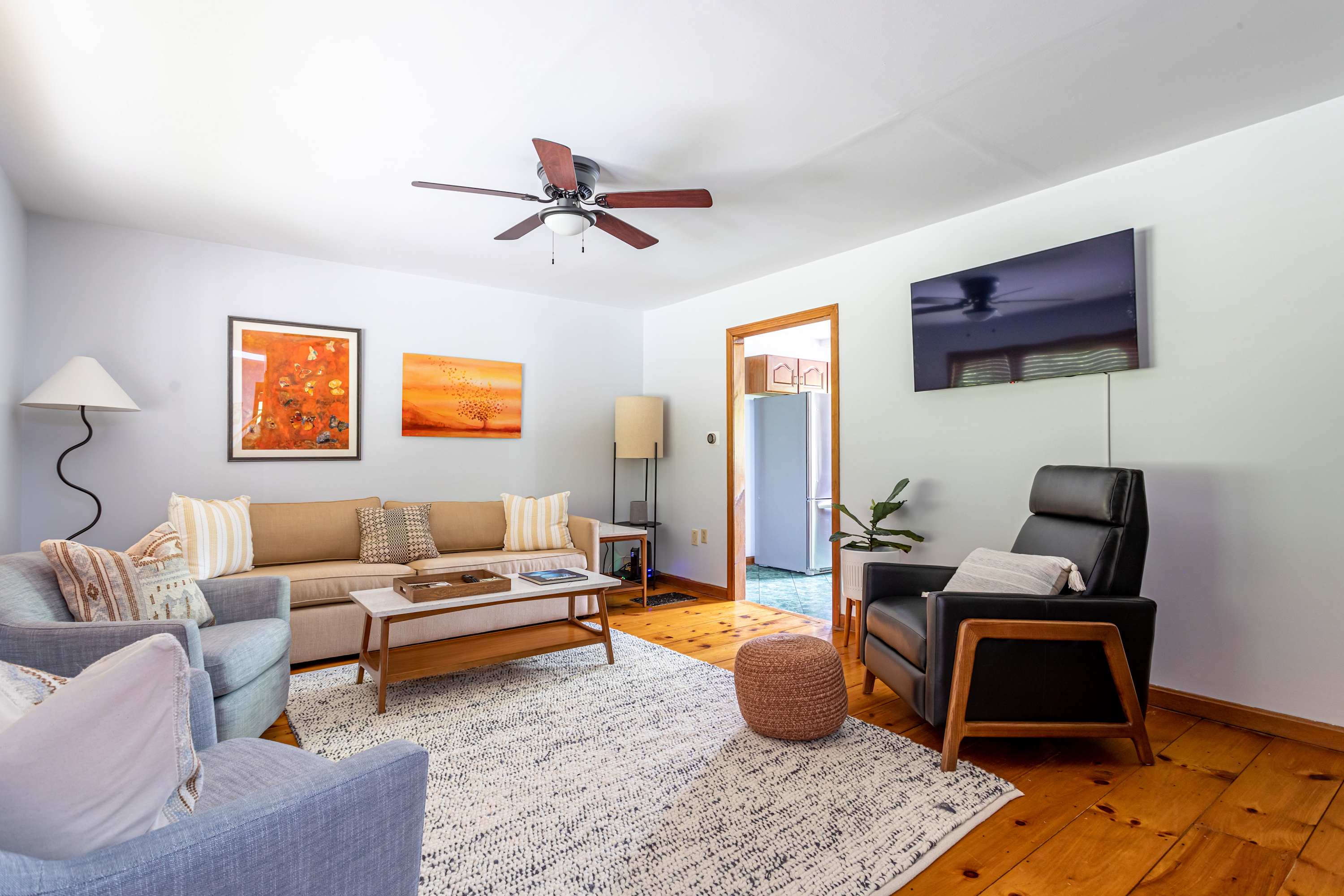 Butterfly Cottage: Nature Framed Deck w/Hot Tub | Scenic Beauty — photo 2