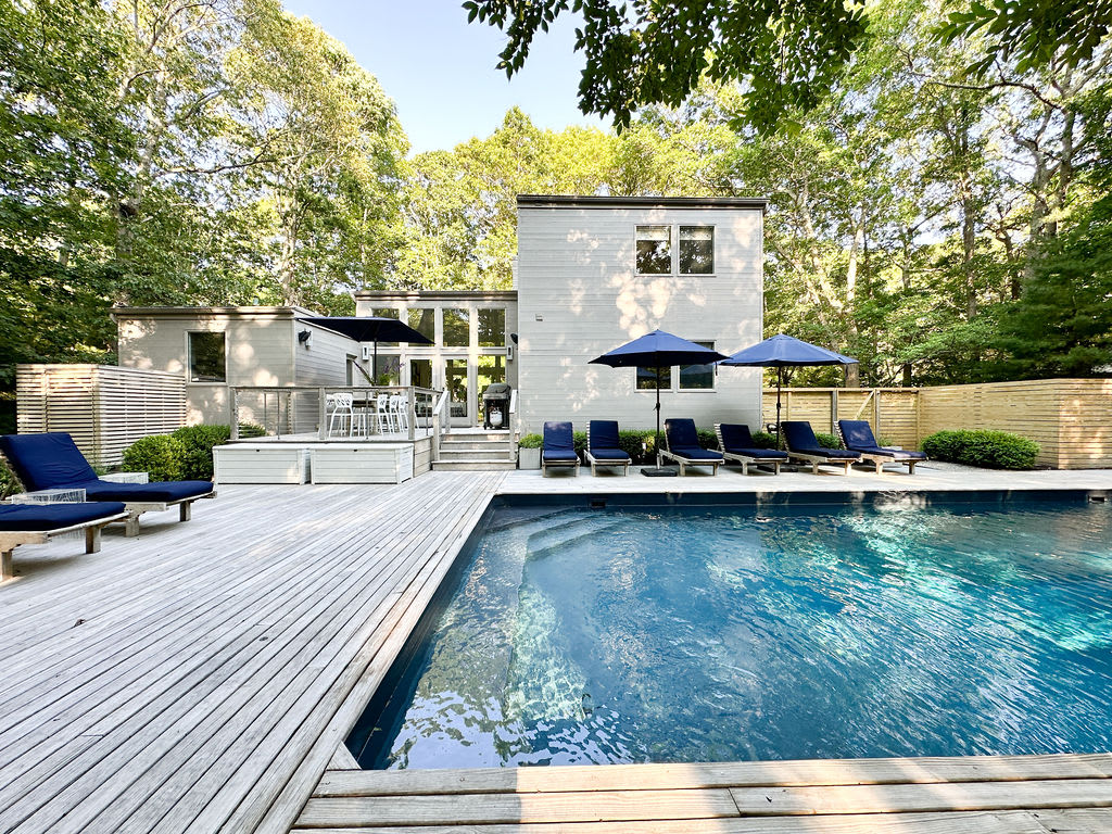 Cape Lane - Stunning Modern Home w/ Pool — photo 1