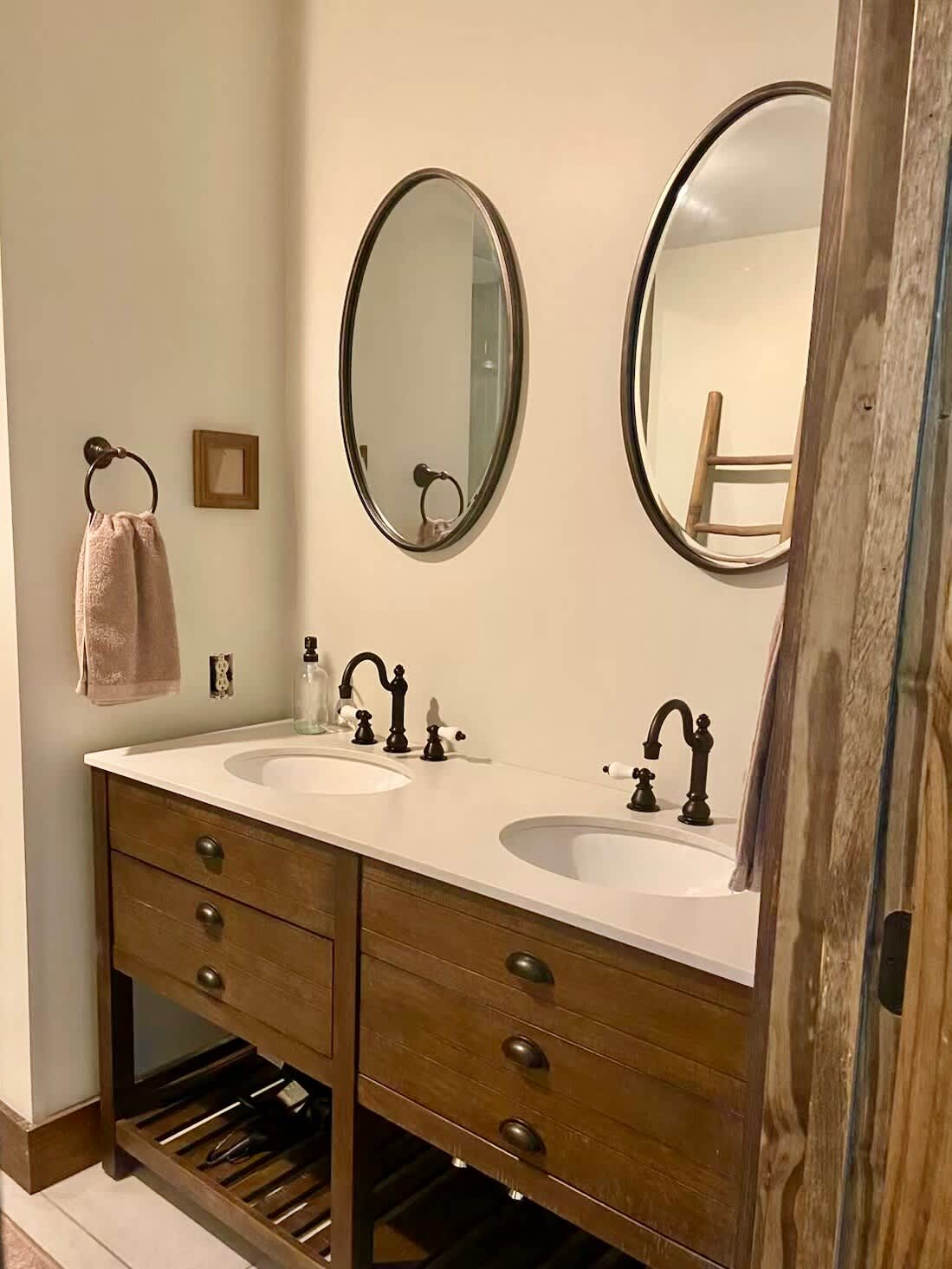 Full bathroom