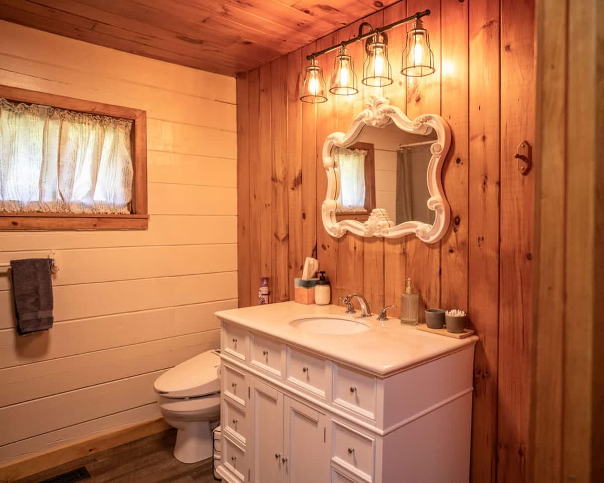 Full bathroom