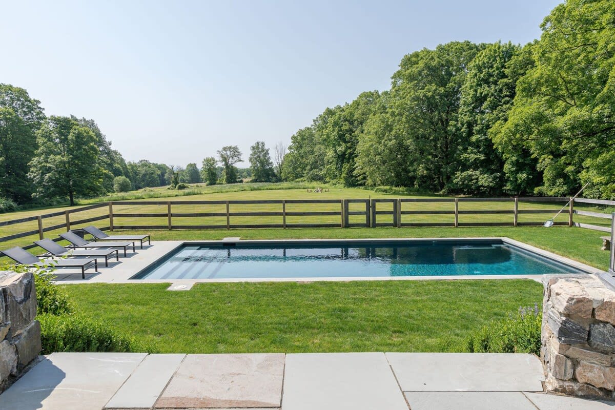 Meeker Hill House - Country Escape with Heated Pool