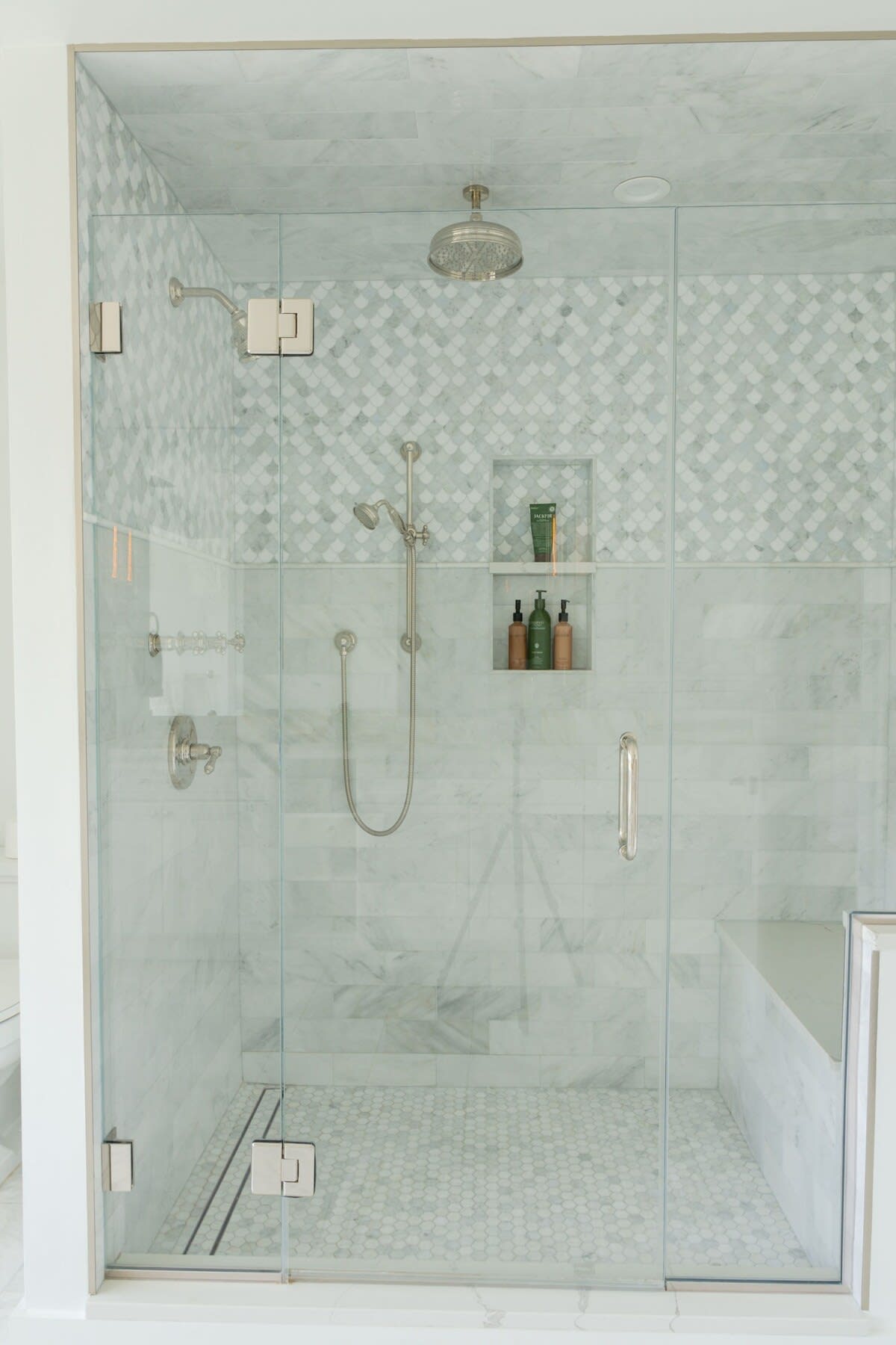 Half Bathroom 4