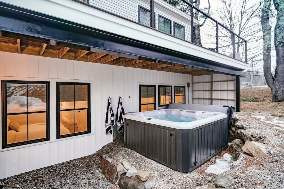 Hot Tub