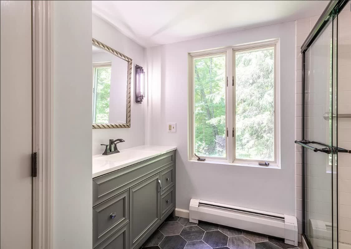 Full bathroom