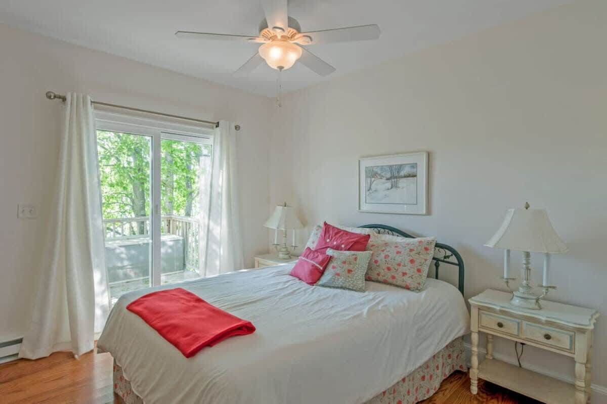 Bedroom 07