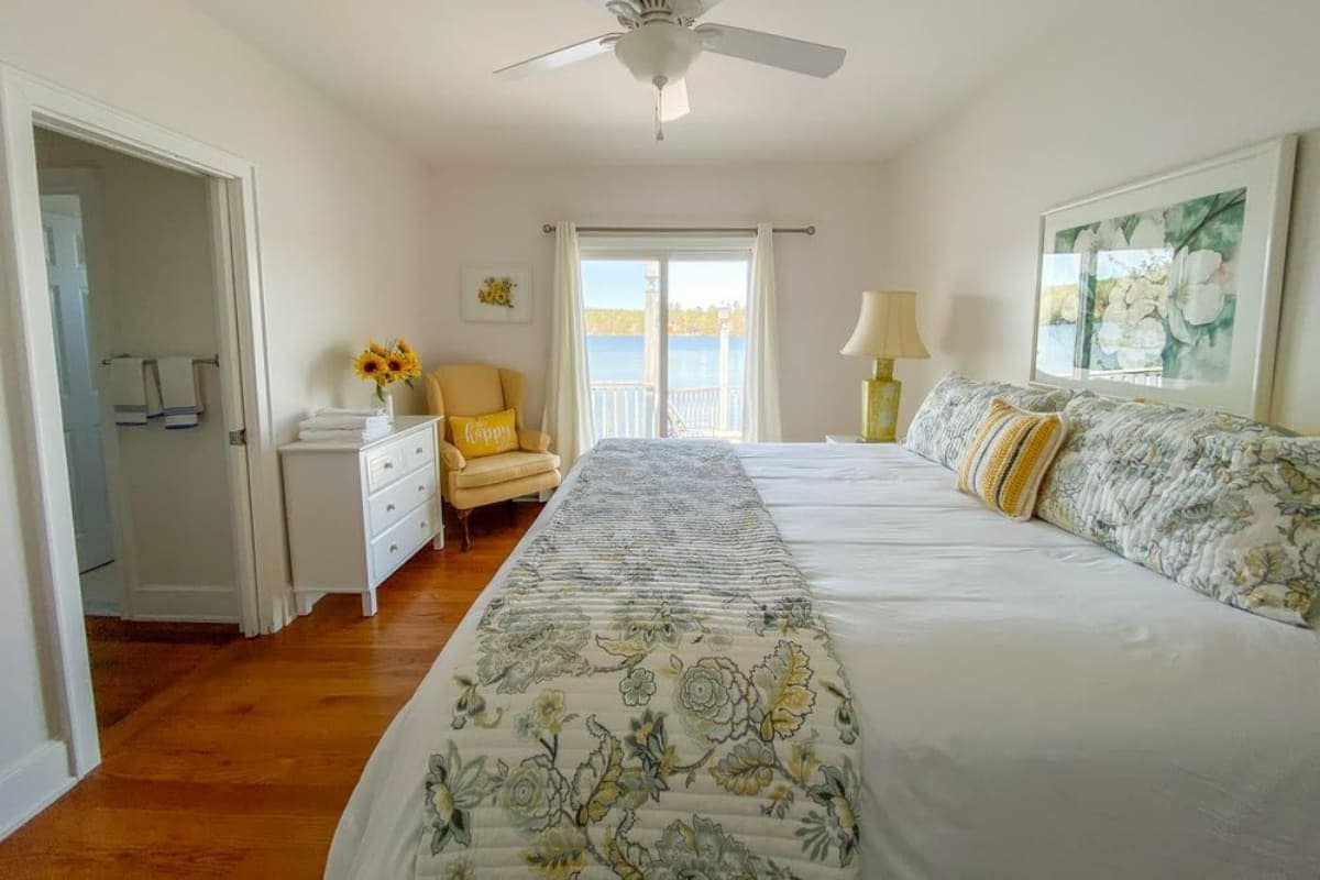 Bedroom 01