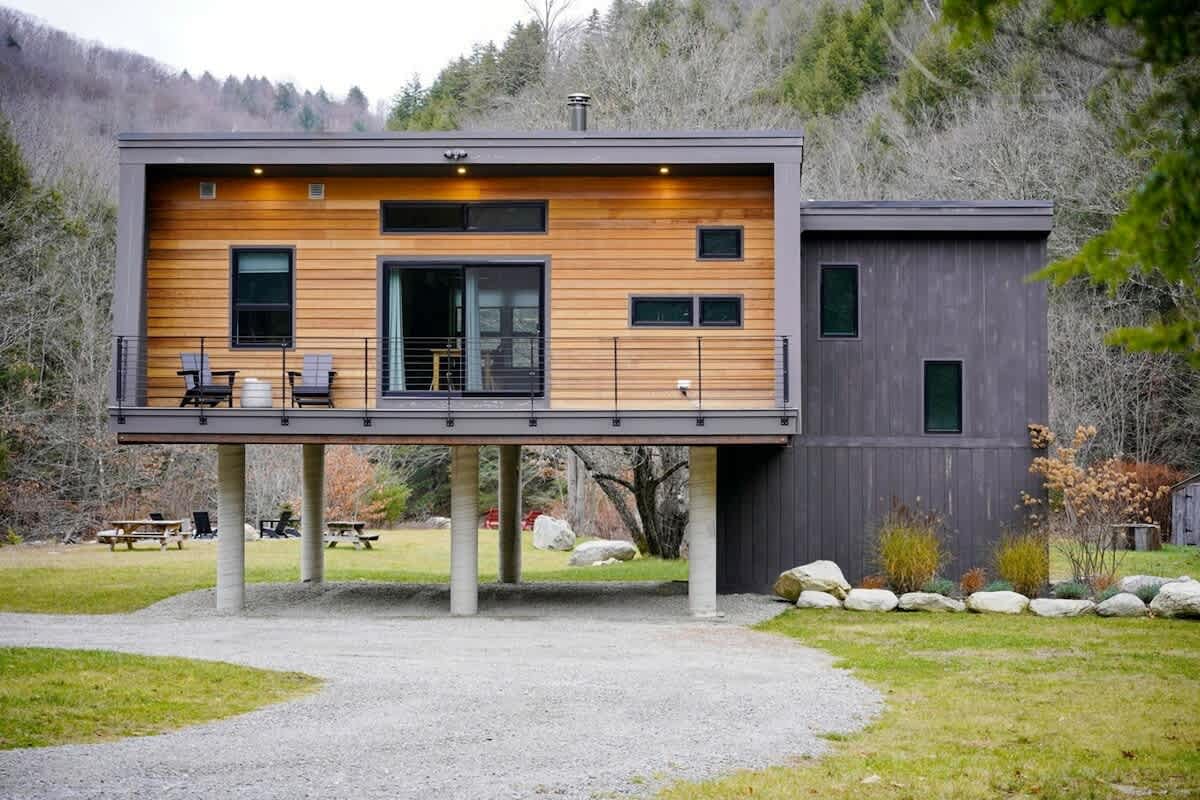 Exterior (Front)