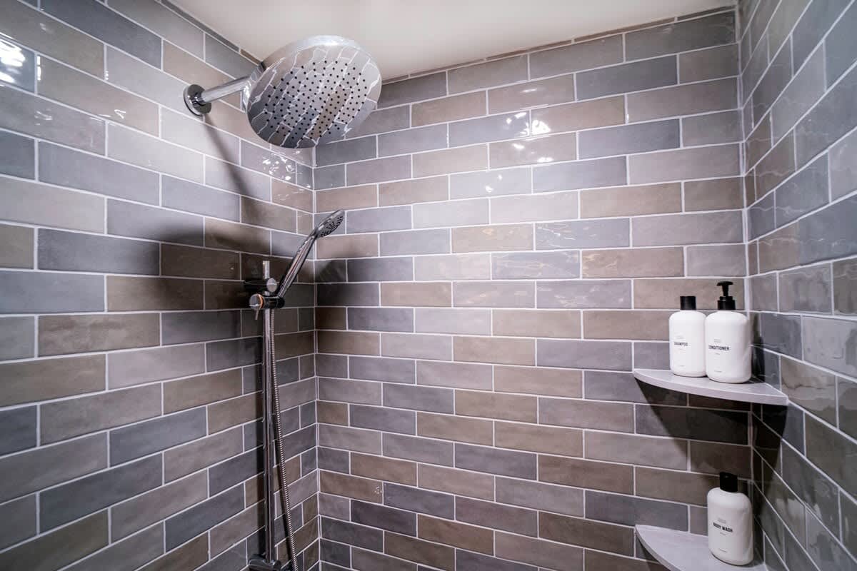 Full bathroom