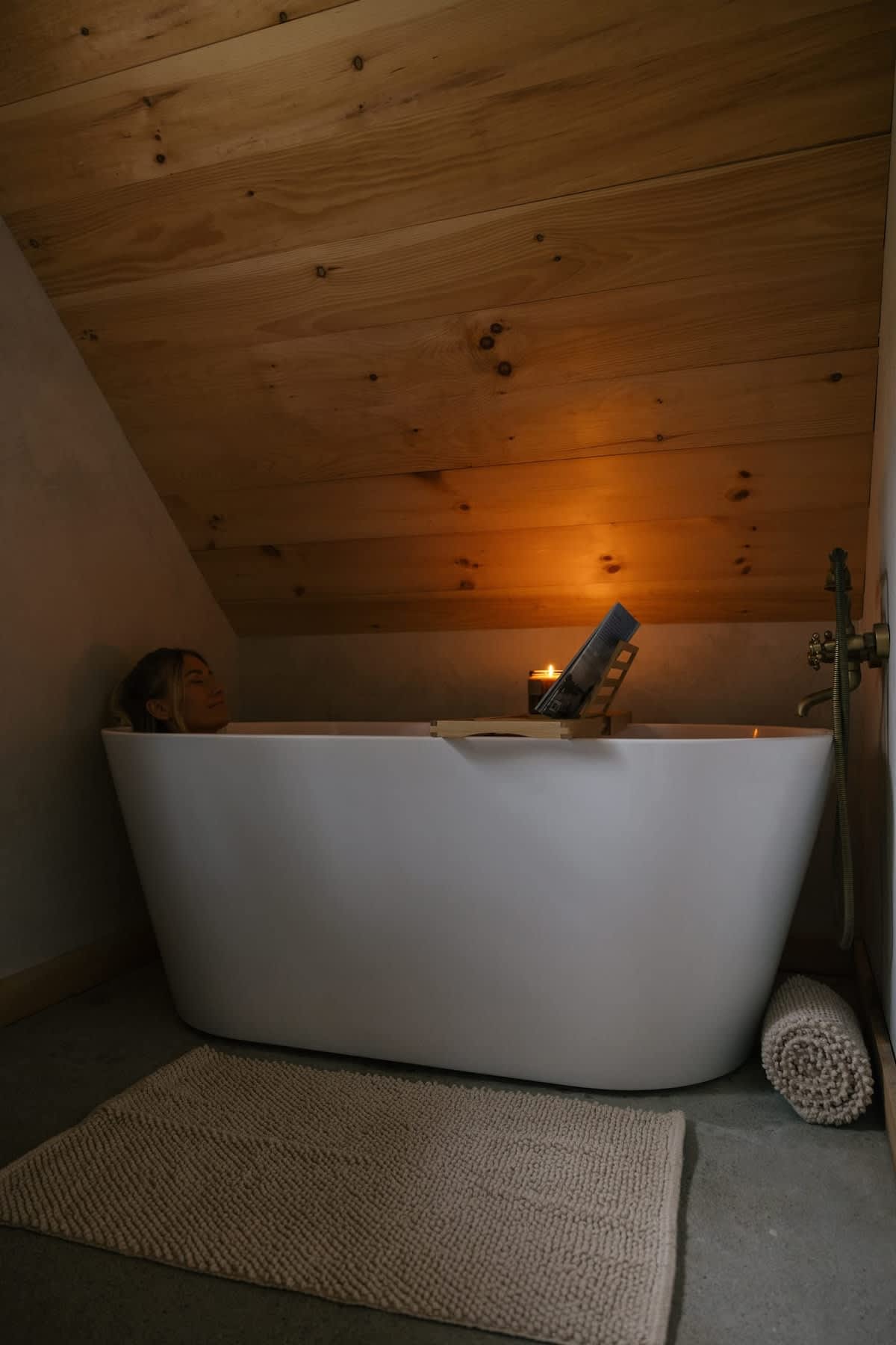 Full bathroom