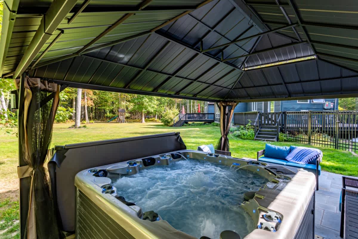 Hot Tub