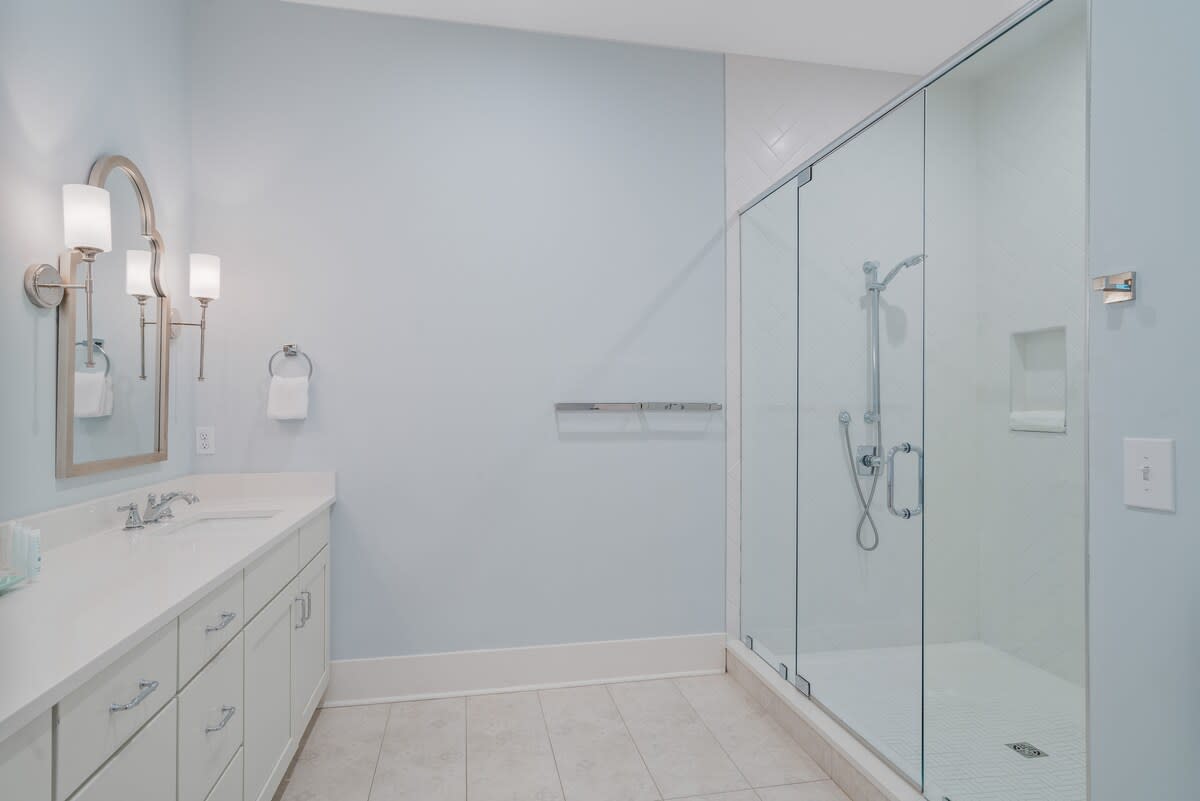 Full bathroom