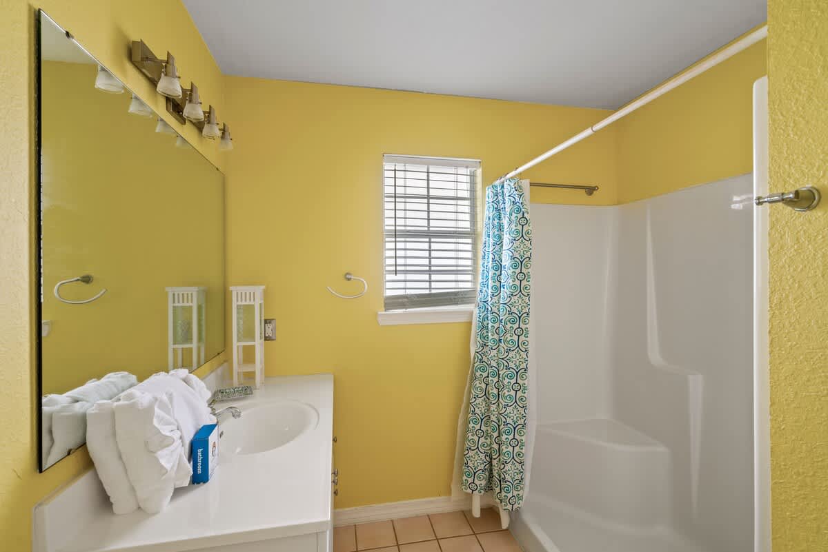 Full bathroom