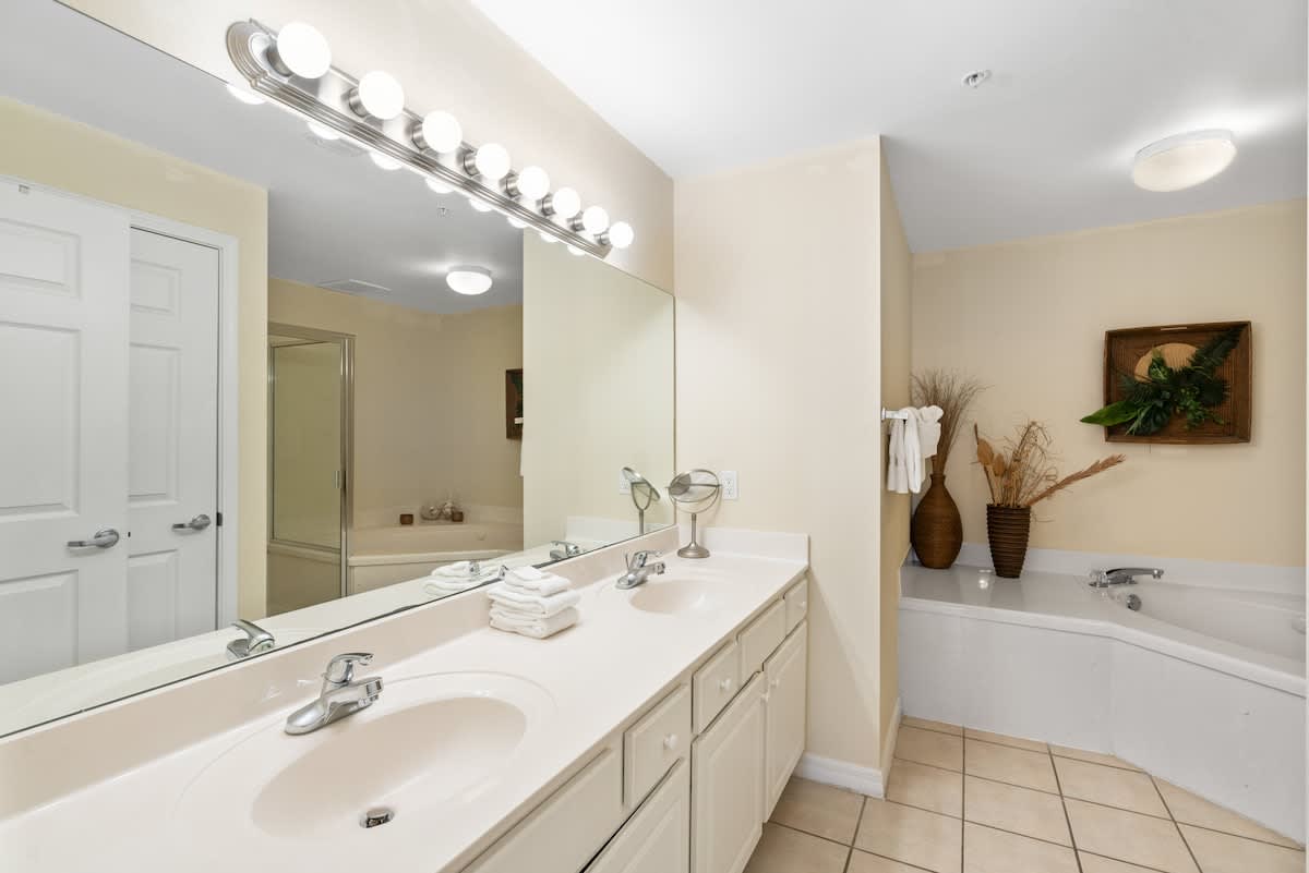 Full bathroom