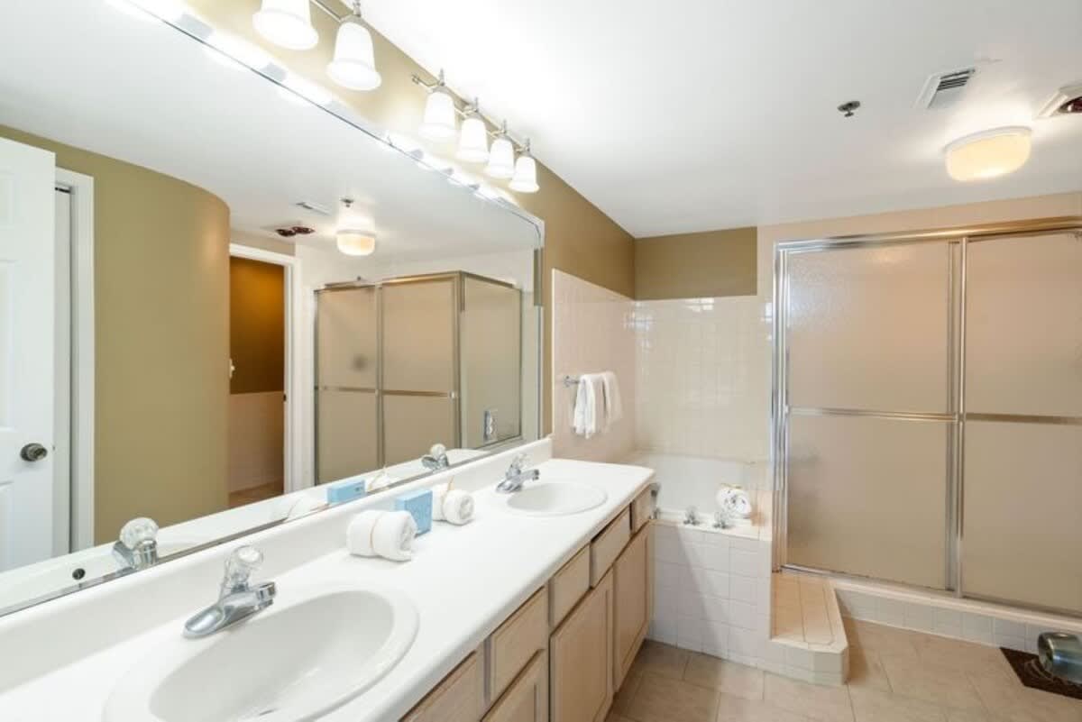 Full bathroom